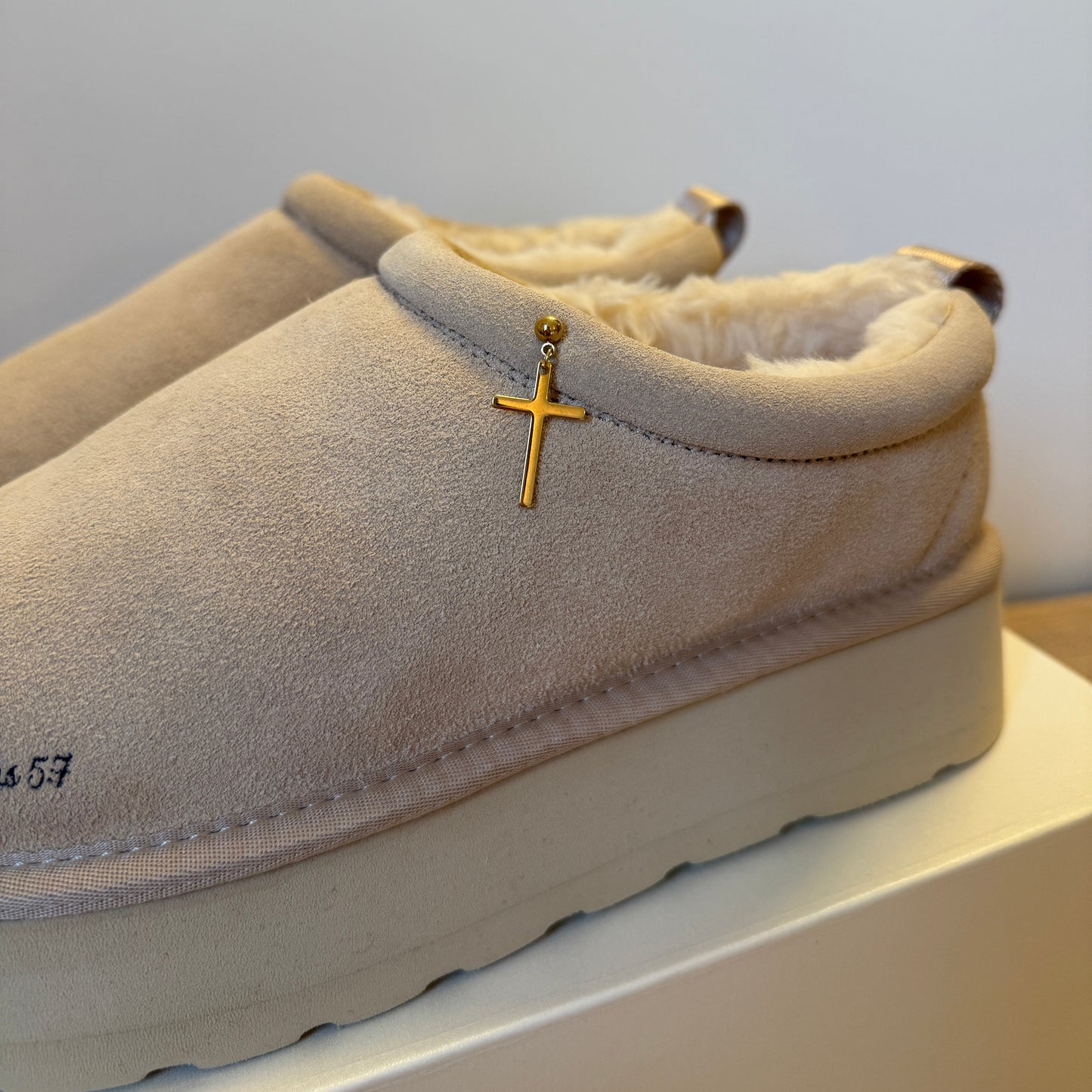Christian Clogs